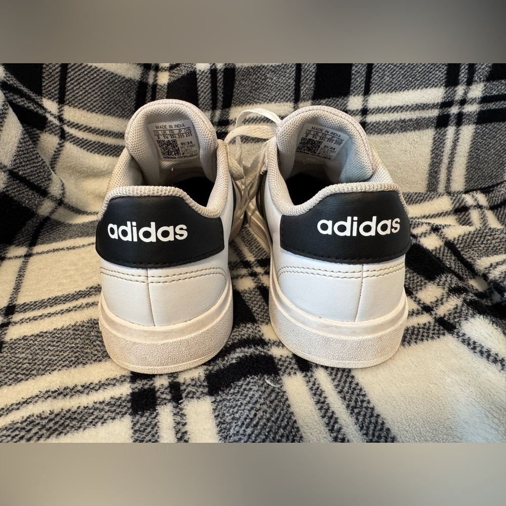 Boys Sneakers - Picture 9 of 10